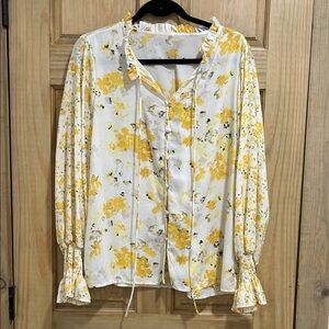 Floral Yellow and White Women's Top
